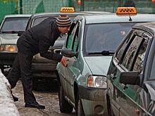 Таксисты без лицензии и «бомбилы» поплатятся за перевозку пассажиров штрафами