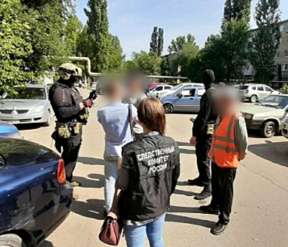 Полиция задержала просившего интимные фото у ребенка мужчину в Саратовской области