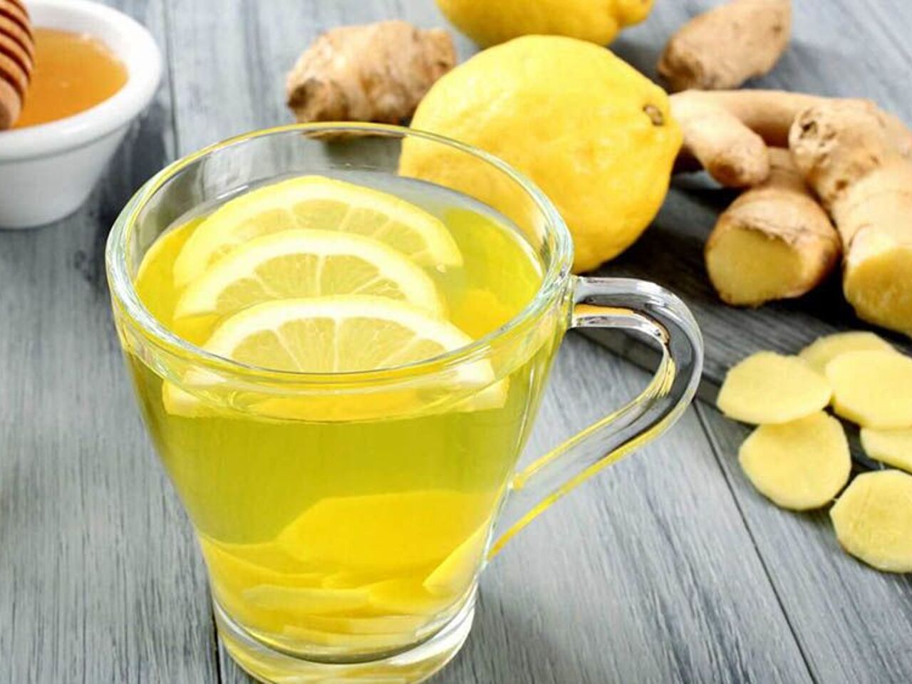 Вода с медом и лимоном натощак