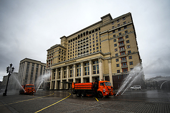 Скандальный отель у Кремля переименовали