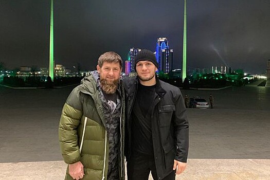 Нурмагомедов поблагодарил Кадырова за помощь погорельцам