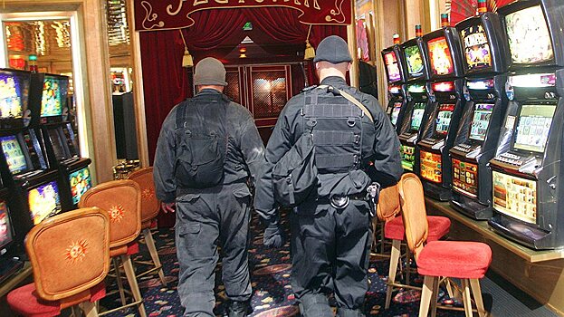 В Череповце начнется суд над полицейским за "крышевание" казино