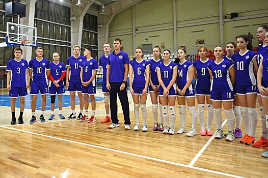 Максим Егоров встретился с тренерским штабом и игроками волейбольного клуба «Тамбов»