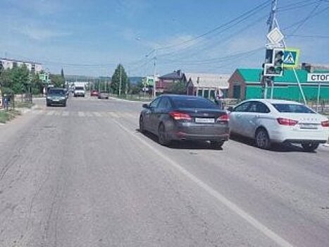 В Башкирии 9-летняя девочка попала под машину на пешеходном переходе