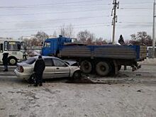 В Башкирии за сутки произошло два ДТП с большегрузами