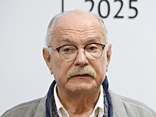 Расплачиваемся до сих пор: Михалков о предательстве со стороны власти