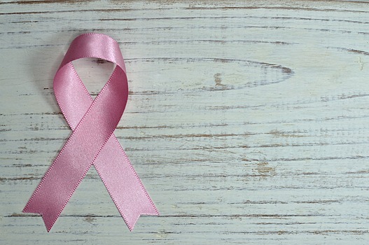 В розовом цвете: что нужно знать о раке груди
