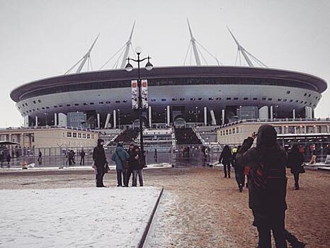 Первые посетители «Зенит-Арены» показали стадион изнутри: видео