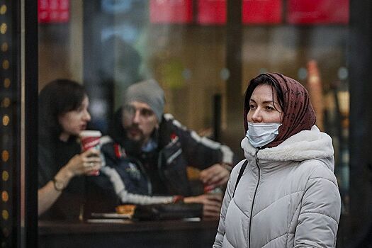 Ъ: эксперты пообещали России пятую волну коронавируса в декабре