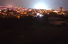 При землетрясении в Марокко в небе заметили странное свечение