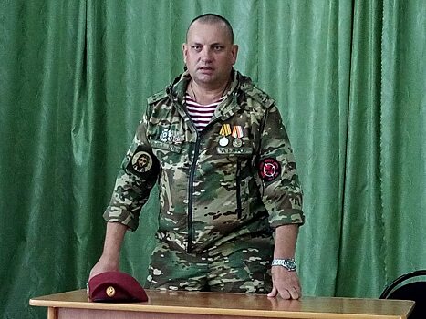 Полковник с позывным «Атлас» встретился с земляками в Саратовской области
