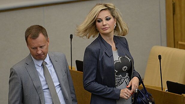 Максакова будет добиваться заочного суда над Вороненковым