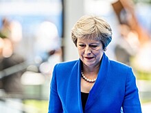 Times: Мэй пригрозила несогласным с ее планом по Brexit досрочными выборами