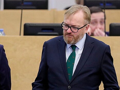 Депутат Милонов назвал клеветой обвинения в раздаче почти просроченных продуктов