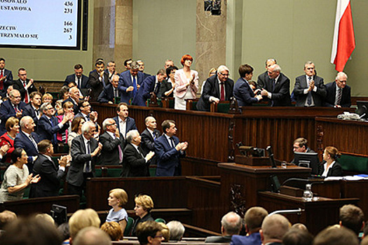 Сейм Польши утвердил 11 июля днем памяти жертв геноцида в Волыни