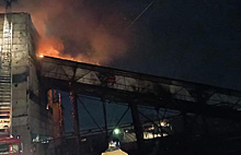 Сильный пожар на углеподаче Райчихинской ГРЭС тушили 23 человека