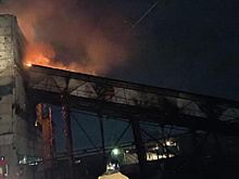 Сильный пожар на углеподаче Райчихинской ГРЭС тушили 23 человека