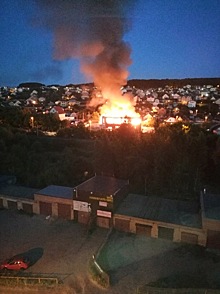 Пензенцы сообщают о крупном пожаре в районе Бугровки