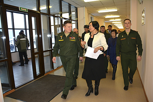 Кызылское президентское кадетское училище посетил командующий войсками Центрального военного округа