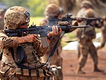 Эксперт объяснил, почему США не собираются вторгаться в Иран