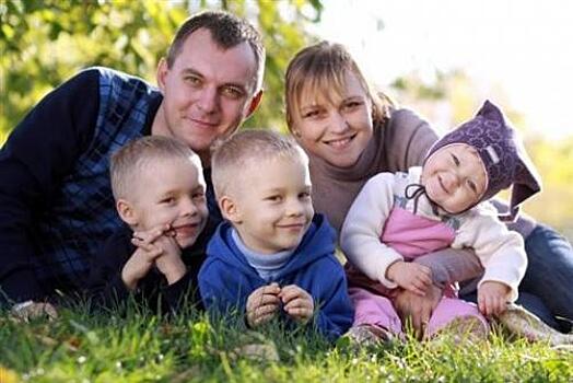 Воронежская область получила субсидию на выплаты многодетным семьям