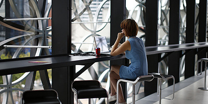 "Мозги" беспилотников, игры, дурацкие и не дурацкие роботы. Что делают женщины в IT