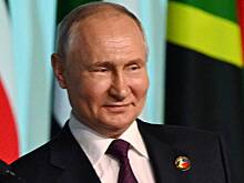 Путин улыбнулся после слов скучающего по СССР африканского лидера