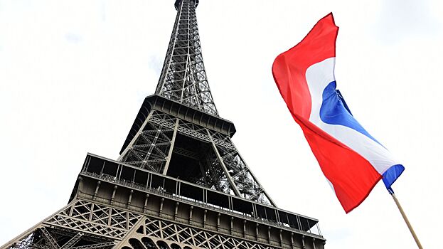 Нацсобрание Франции отклонило вотум недоверия правительству