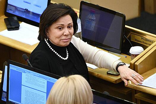 Роднина оправдала украинских фигуристов за отказ от рукопожатий