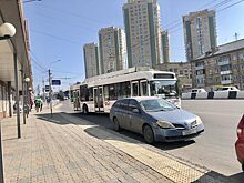 В Красноярске регистраторы автобусов зафиксировали больше 90 нарушений ПДД на выделенных полосах