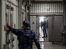 Один из самых знаменитых киллеров России выходит на свободу. На счету Саши Солдата десятки убийств