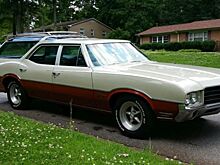 Девятиместный американец — Oldsmobile Vista Cruiser