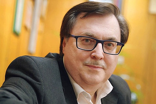 Эксперт Маслов: Франция пытается заменить США на юге Китая