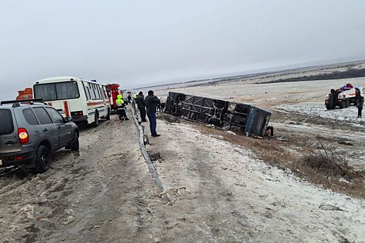Власти Украины проверяют информацию о ДТП с автобусом в Ростовской области