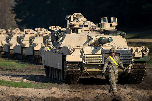 Politico: США могут послать Киеву около 30 танков Abrams