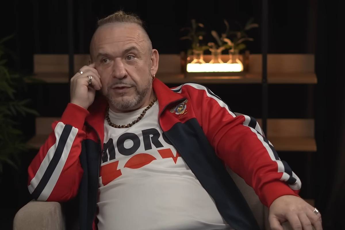 Артист Кривого зеркала рассказал об участии в оргиях российских звезд