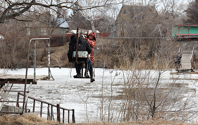 Снижение уровня воды в Орске и эвакуация в Кургане. Ситуация с паводками в регионах РФ