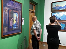 В Кемерове открылась выставка "Ковчег будущего", посвященная юбилеям Рерихов