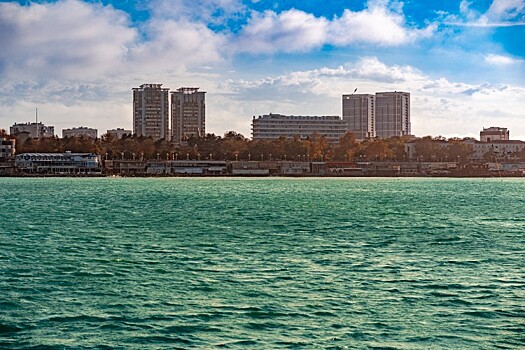 Эксперт Ромашкин: Анапа потеряла миллиард рублей из-за мазутной катастрофы