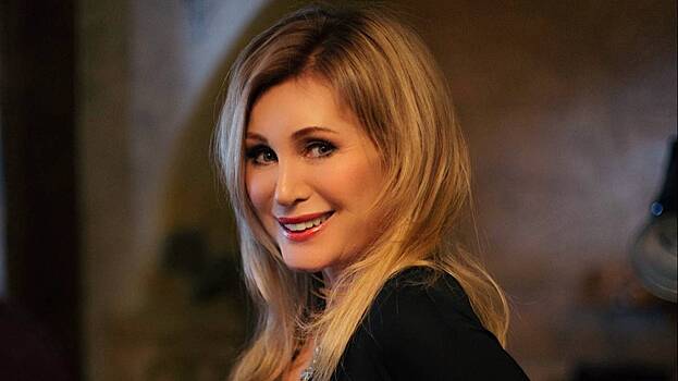 Цыганова хотела бы сплясать с Богомоловым польку