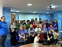 В Самаре старшее поколение учат пользоваться смартфонами