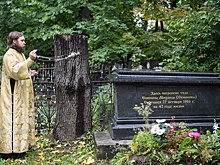 Когда кладбища стали делиться на элитные и прочие, и где сейчас хоронят простых москвичей