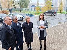 Депутат Владимир Шапкин проверил доступность спортучреждения в Щелкове