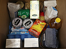 Волонтёры в Ярославле собрали 20 тысяч продуктовых наборов для нуждающихся