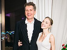 Все серьезно? Бачурин и Сысоева пришли вместе в ювелирный бутик