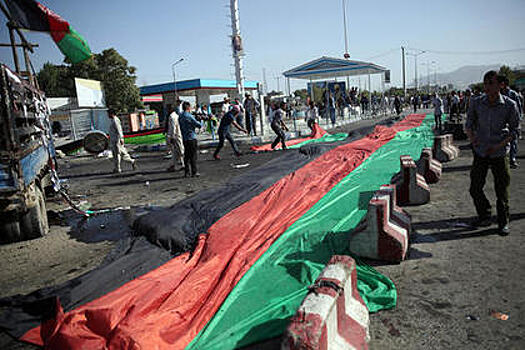 Число погибших при взрыве на демострации в Кабуле достигло 80 человек