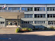 Родителям рассказали, что они должны купить школьнику за свой счет