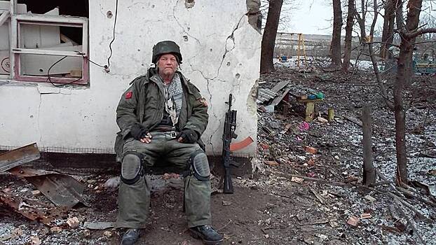 Избили и подорвали: что известно об убийстве военкора Бентли в Донецке