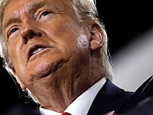 Трамп назвал "ужасной" модератора вторых дебатов