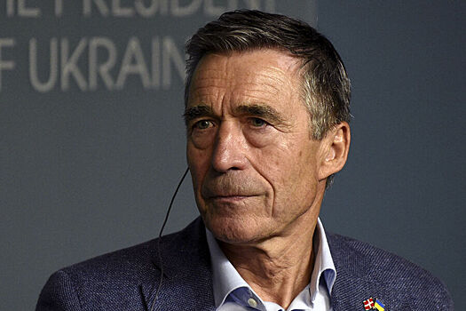 Экс-генсек НАТО предложил альянсу отдавать Украине любое оружие